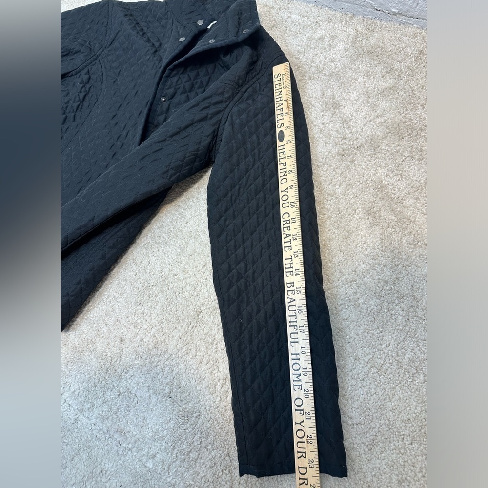 First Issue Liz Claiborne Quilted Black Jacket Women’s Size Large Snap Up - Picture 8 of 11